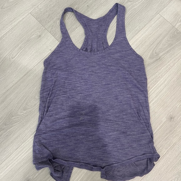Lululemon Workout Tank - Picture 1 of 2
